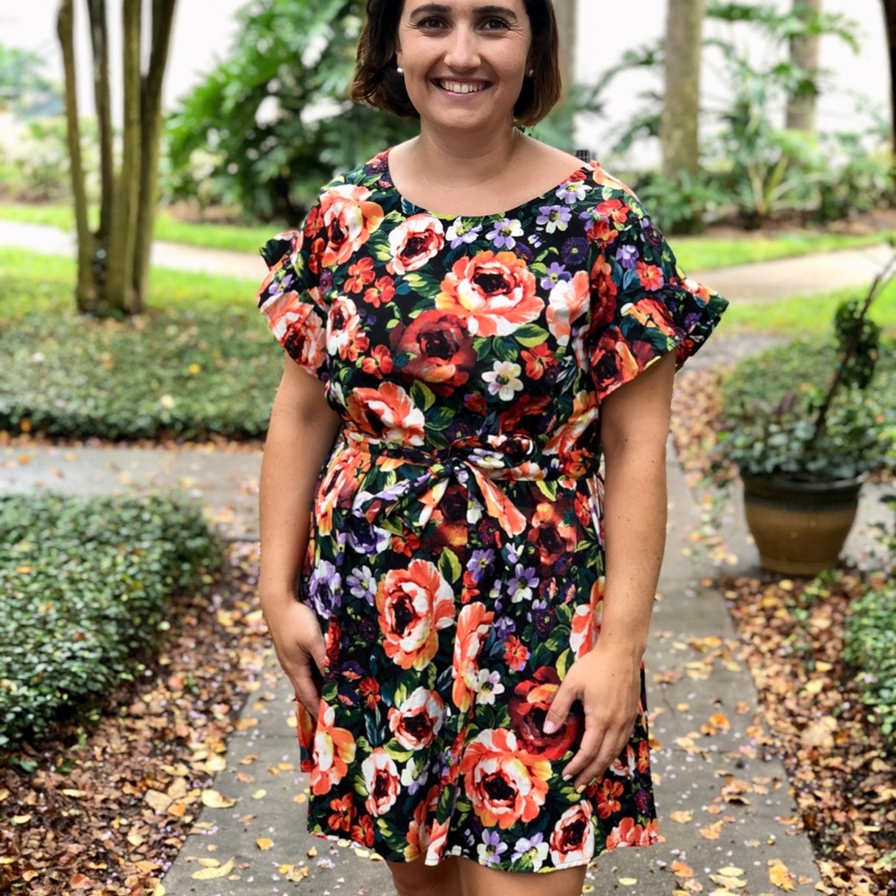 NWT Black floral dress with tie at waist - Picture 1 of 6